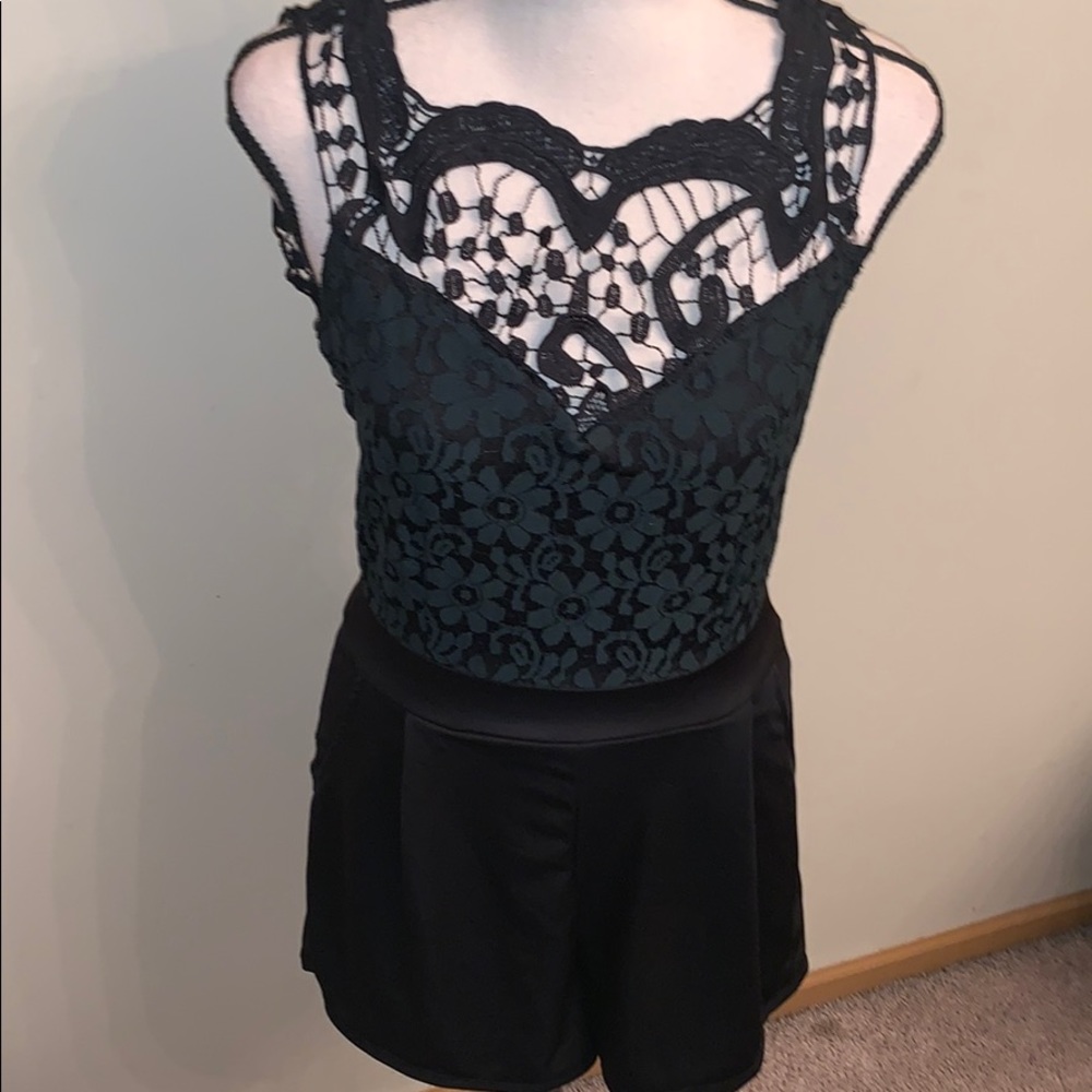 Black Stretch Lace Front Lined Backless Romper - Picture 5 of 8
